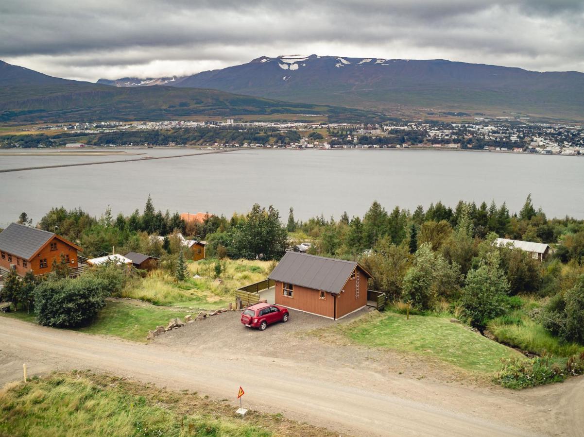 Вилла Bjoerkin - Cozy Cabin With Excellent View Акурейри Экстерьер фото