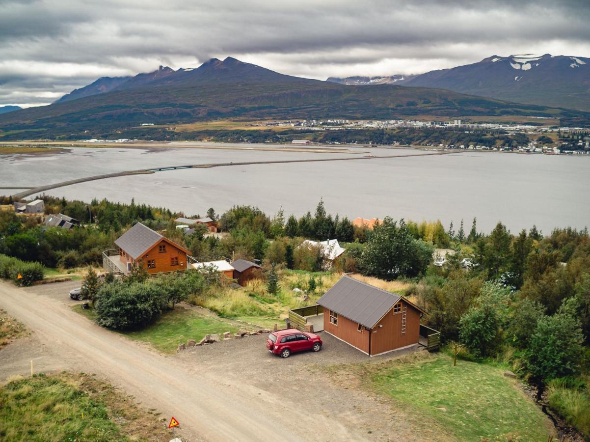 Вилла Bjoerkin - Cozy Cabin With Excellent View Акурейри Экстерьер фото